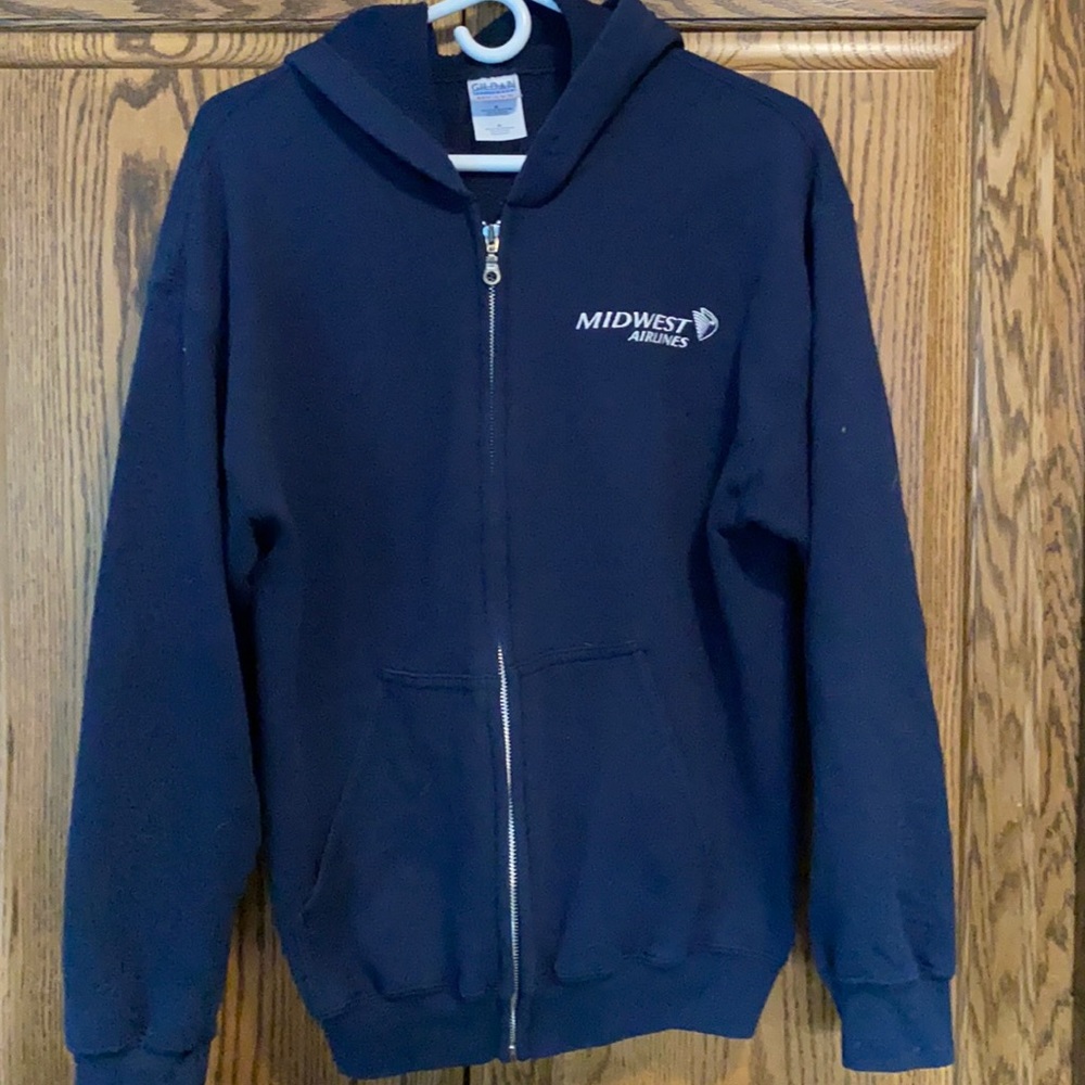 Midwest Airlines full zip hoodie sweatshirt. Size medium.